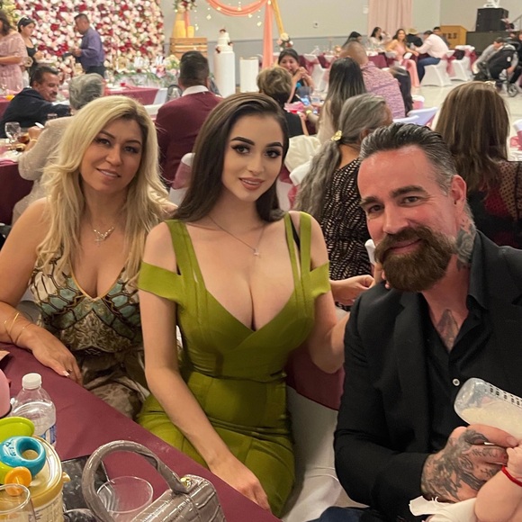 Beautiful olive green bandage dress - Picture 3 of 5